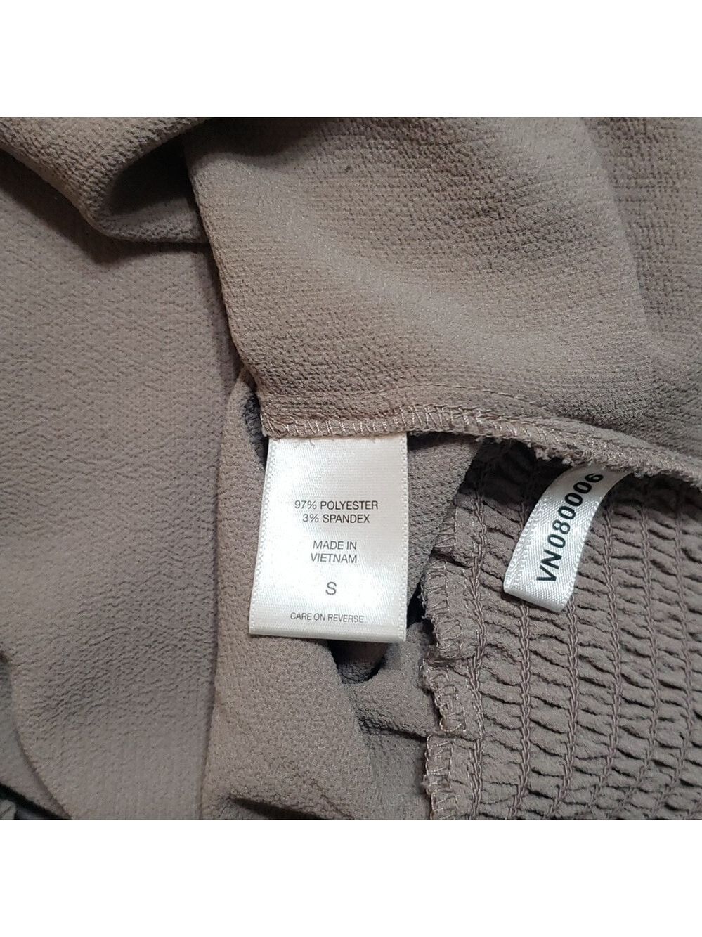 Tan blouse - Picture 7 of 7